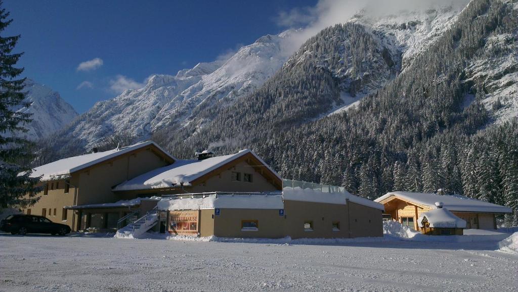Gasthaus-Pension Reiterklause Leutasch Dış mekan fotoğraf
