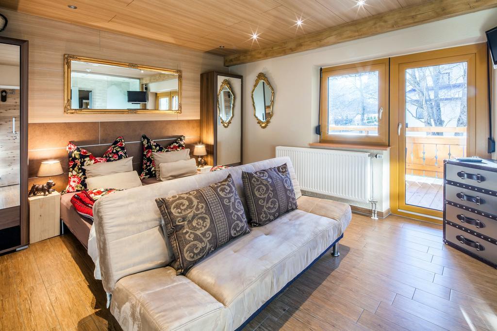 Gasthaus-Pension Reiterklause Leutasch Dış mekan fotoğraf