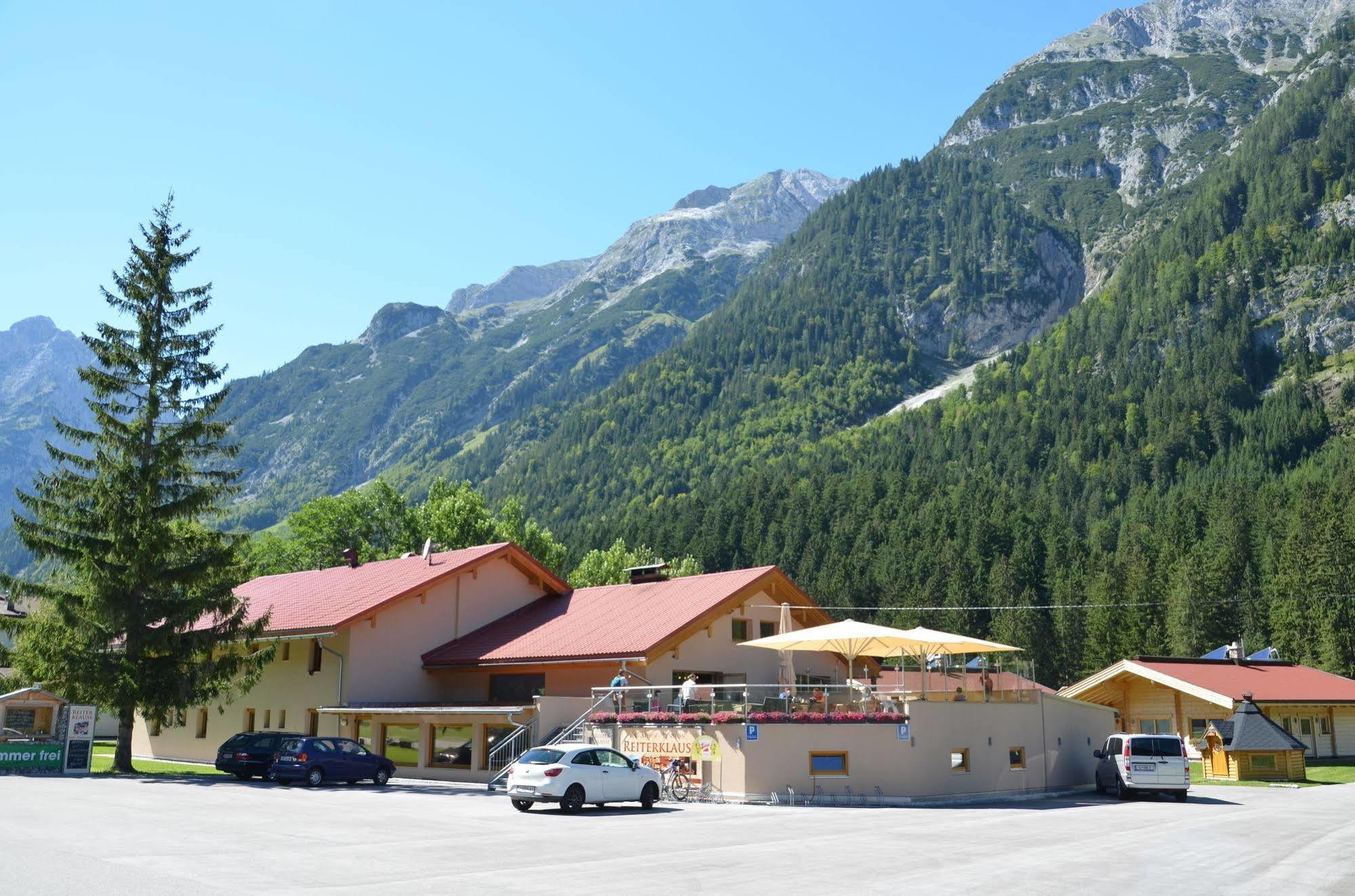 Gasthaus-Pension Reiterklause Leutasch Dış mekan fotoğraf