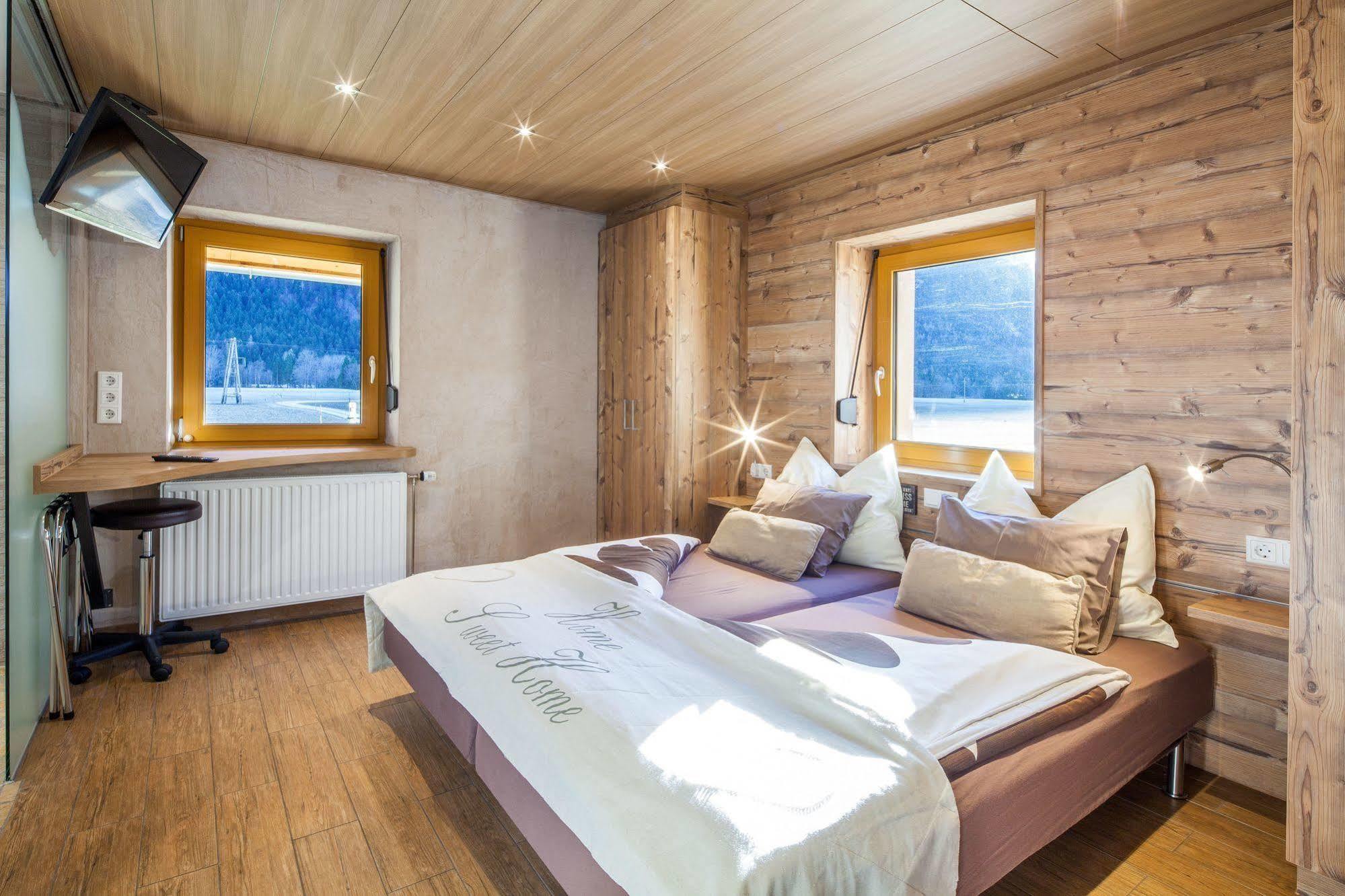 Gasthaus-Pension Reiterklause Leutasch Dış mekan fotoğraf